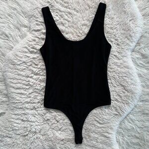 Nordstrom - Leith Scoop Neck Tank Bodysuit